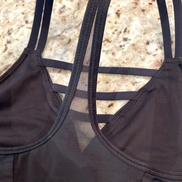 Victorias Secret VSX Sport Bra Size S - Picture 4 of 8